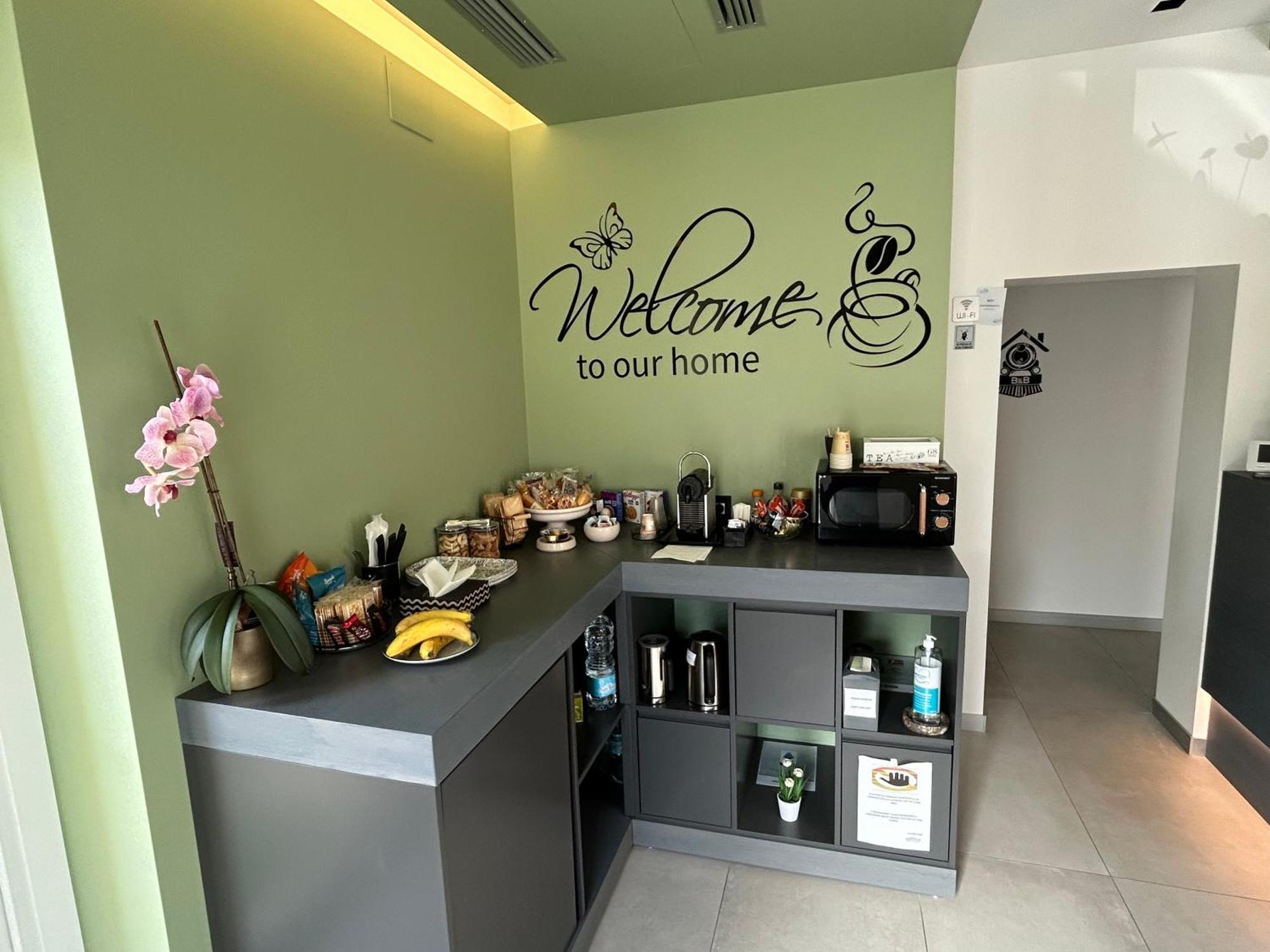 Bed and breakfast Casa Stazione Pescara Extérieur photo